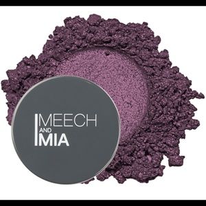 Meech and Mia Mineral Loose Purple Eyeshadow New